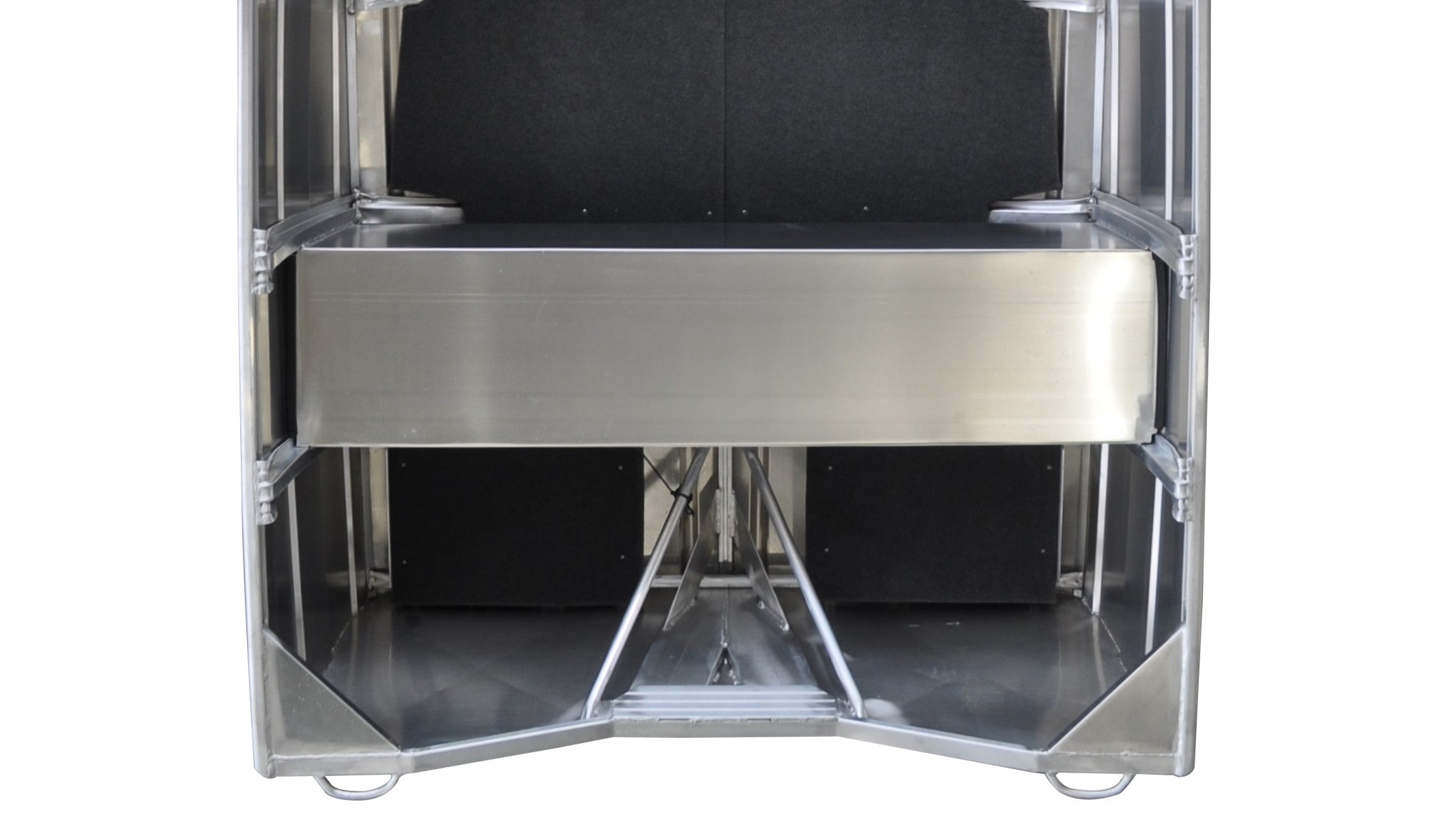 Carpet: Fuel Tank Rack