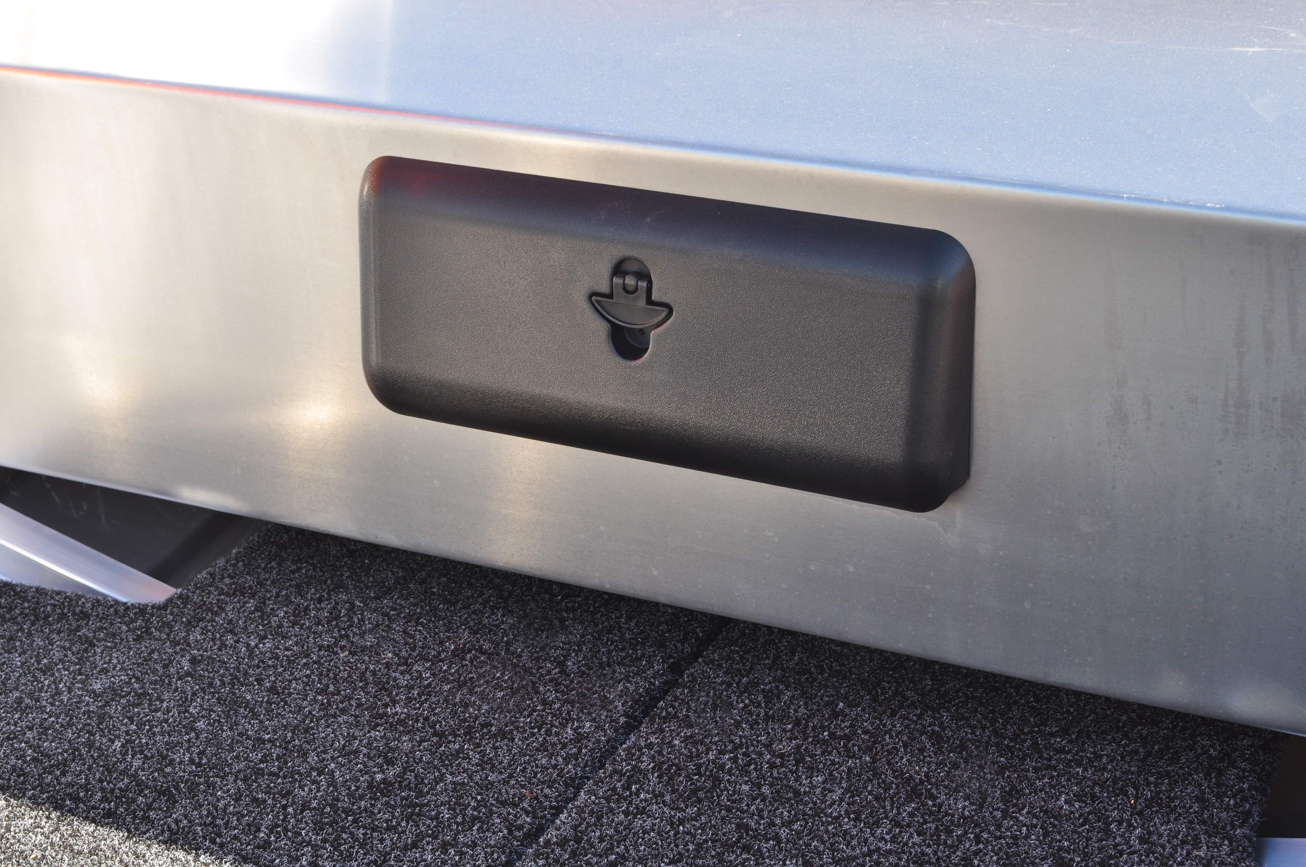 Glove Box
