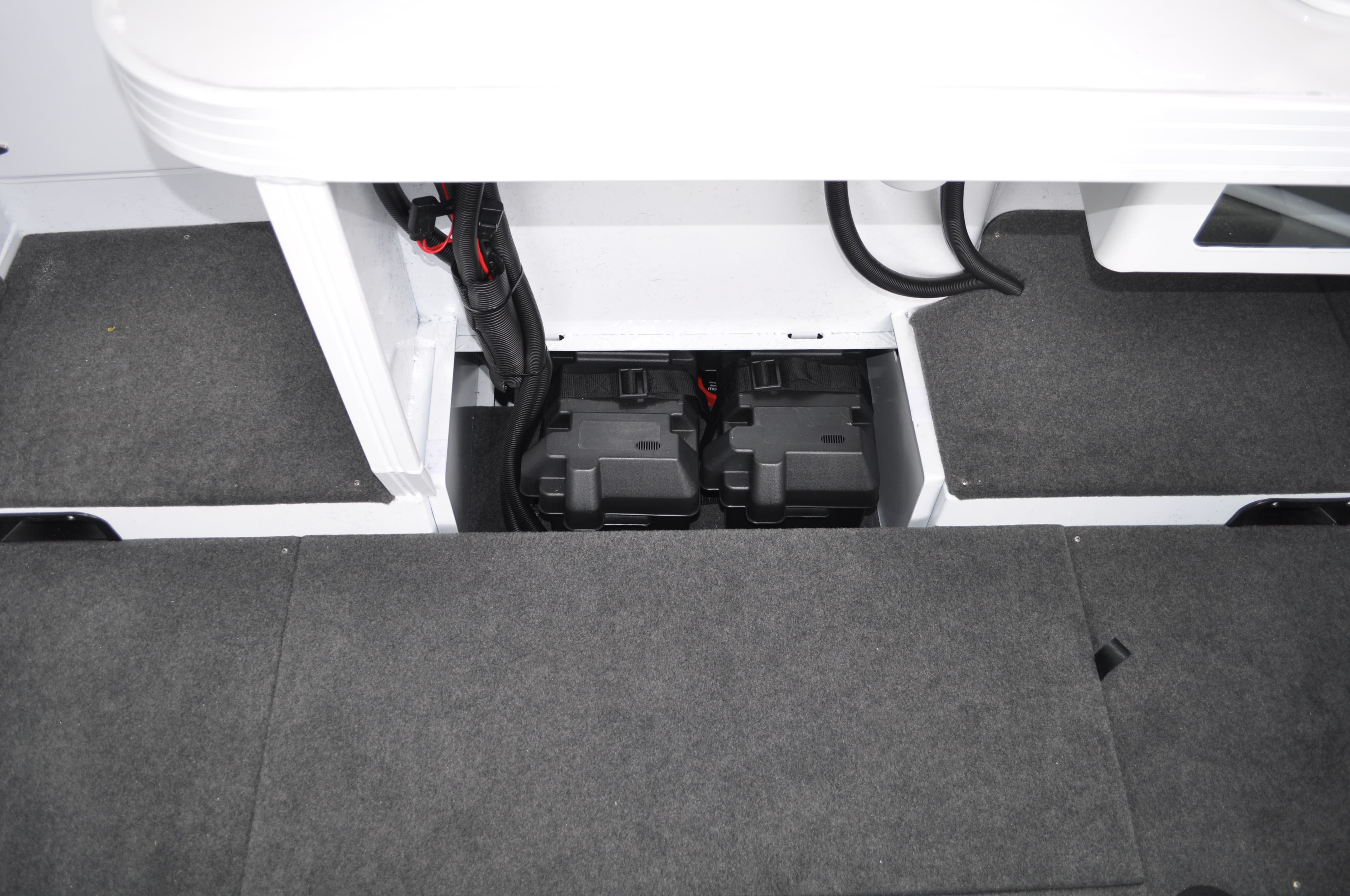 Twin Battery Box & Switch